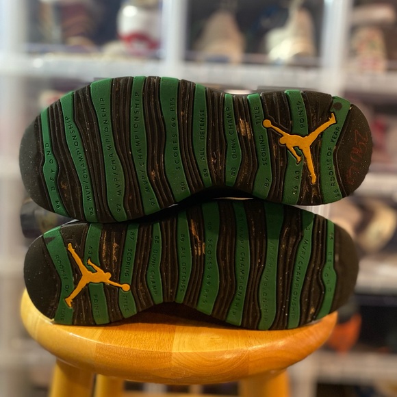 Jordan 10 Retro Seattle - Picture 5 of 5